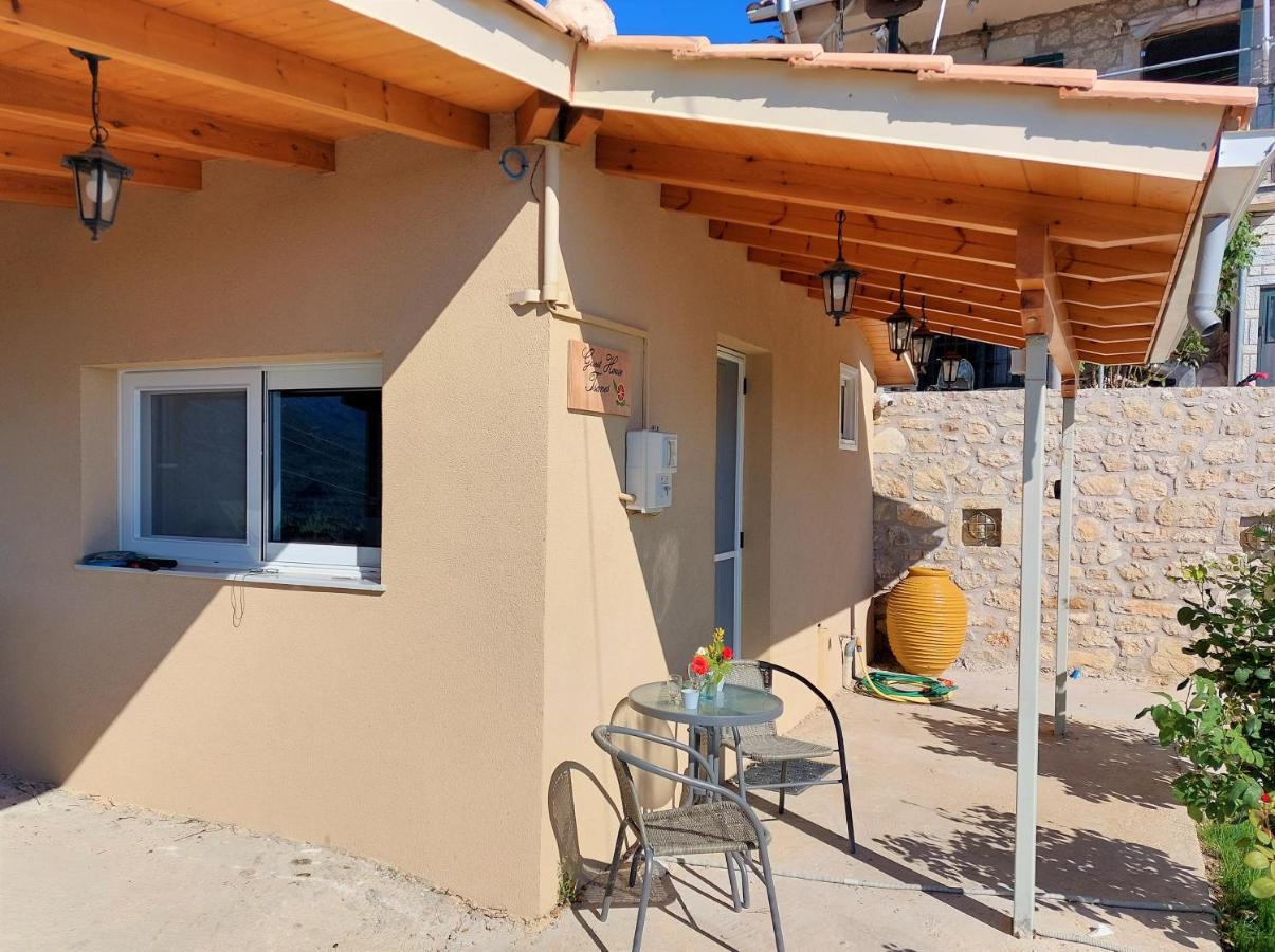 Guest House Tsanes Pinakokhorion Exterior photo