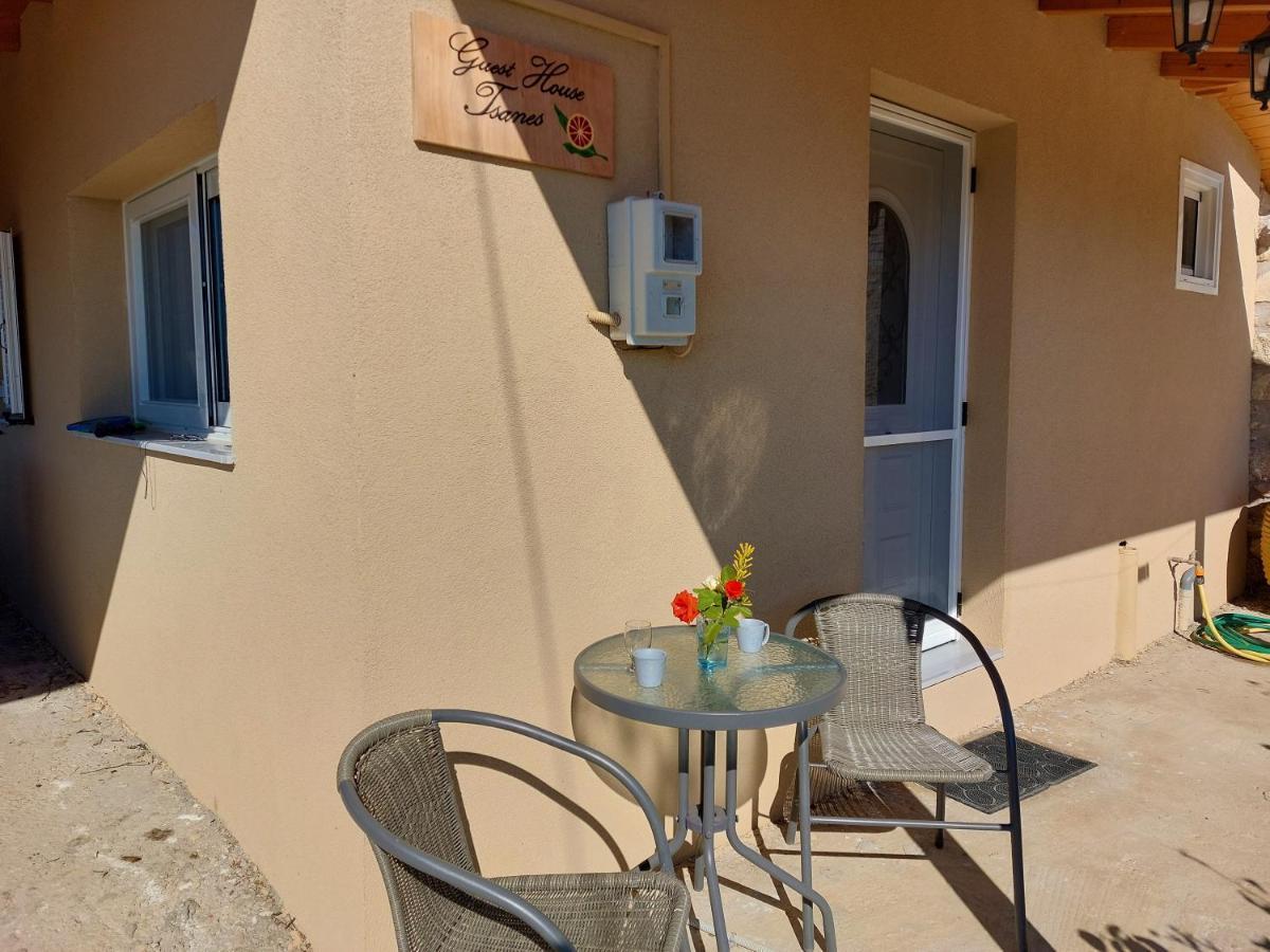Guest House Tsanes Pinakokhorion Exterior photo