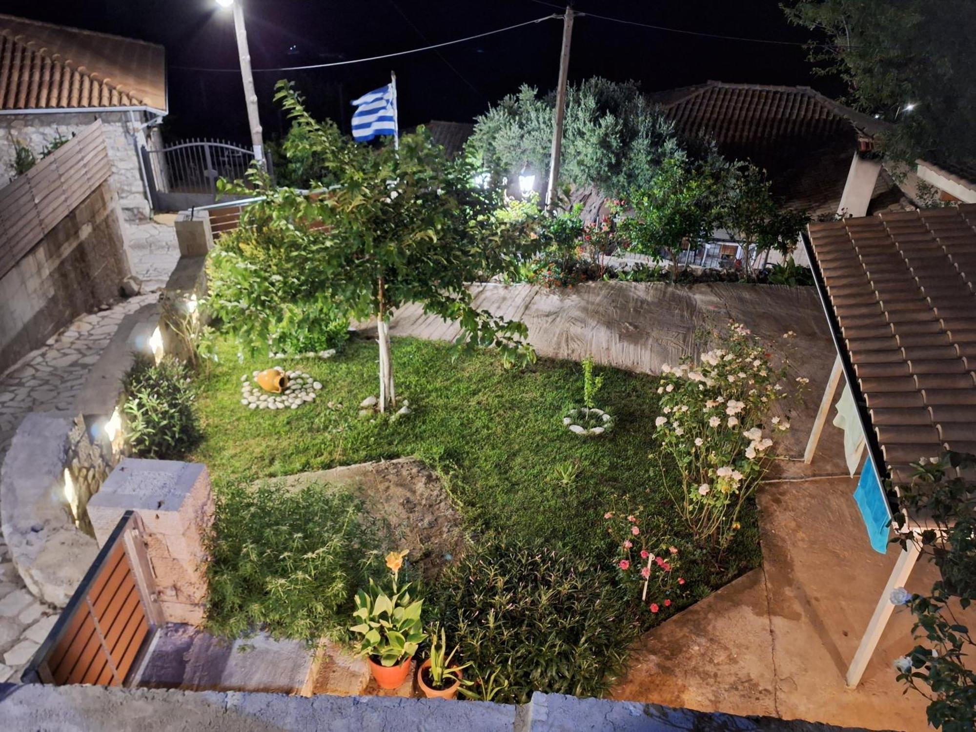 Guest House Tsanes Pinakokhorion Exterior photo